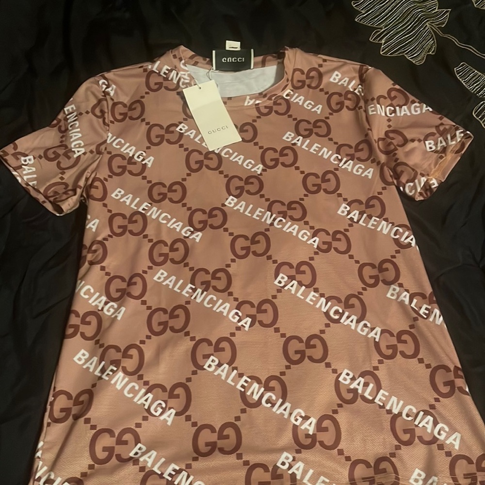 NWT Gucci shirt